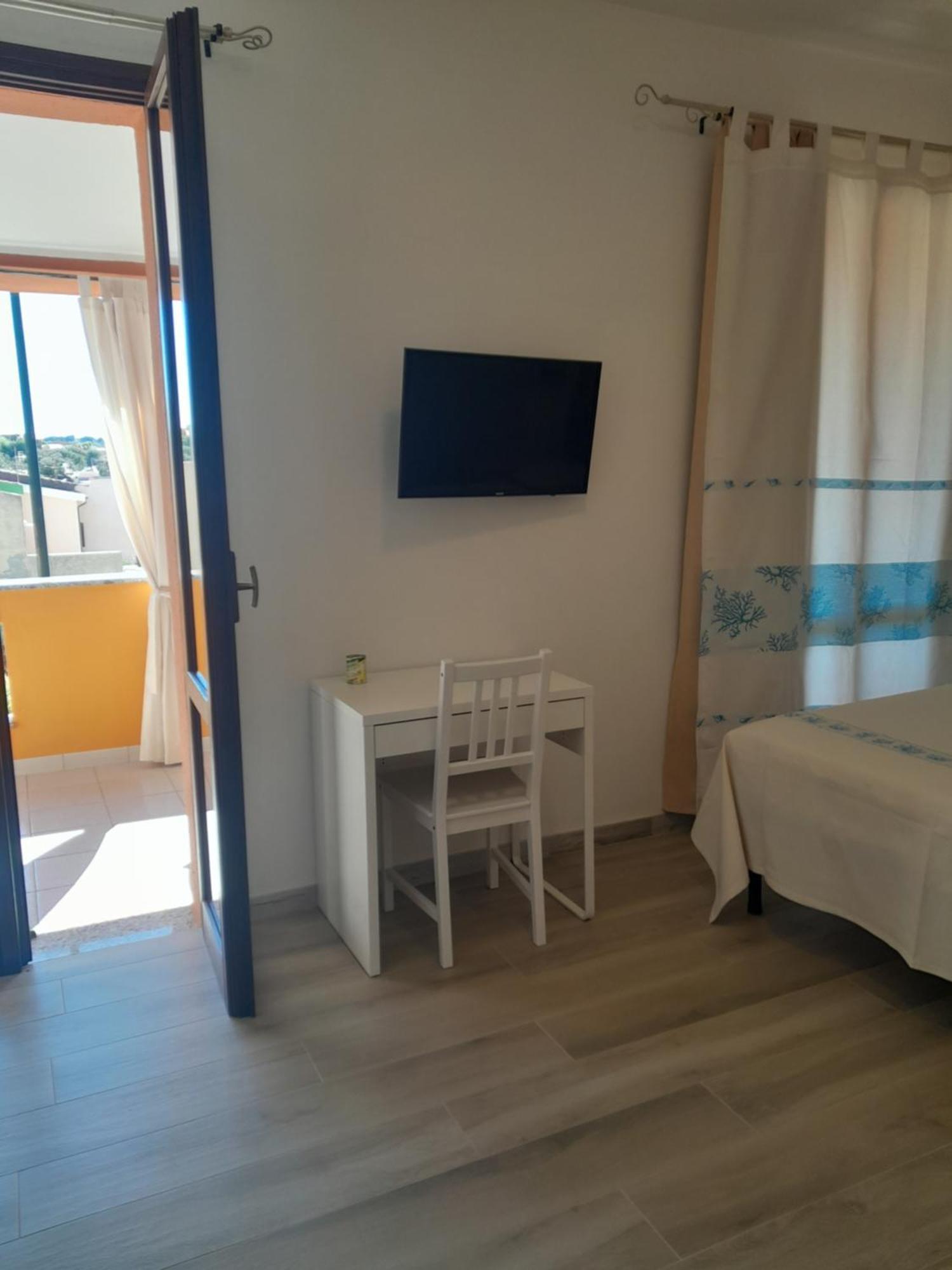 Casa Fanni- Rooms Villasimius Luaran gambar